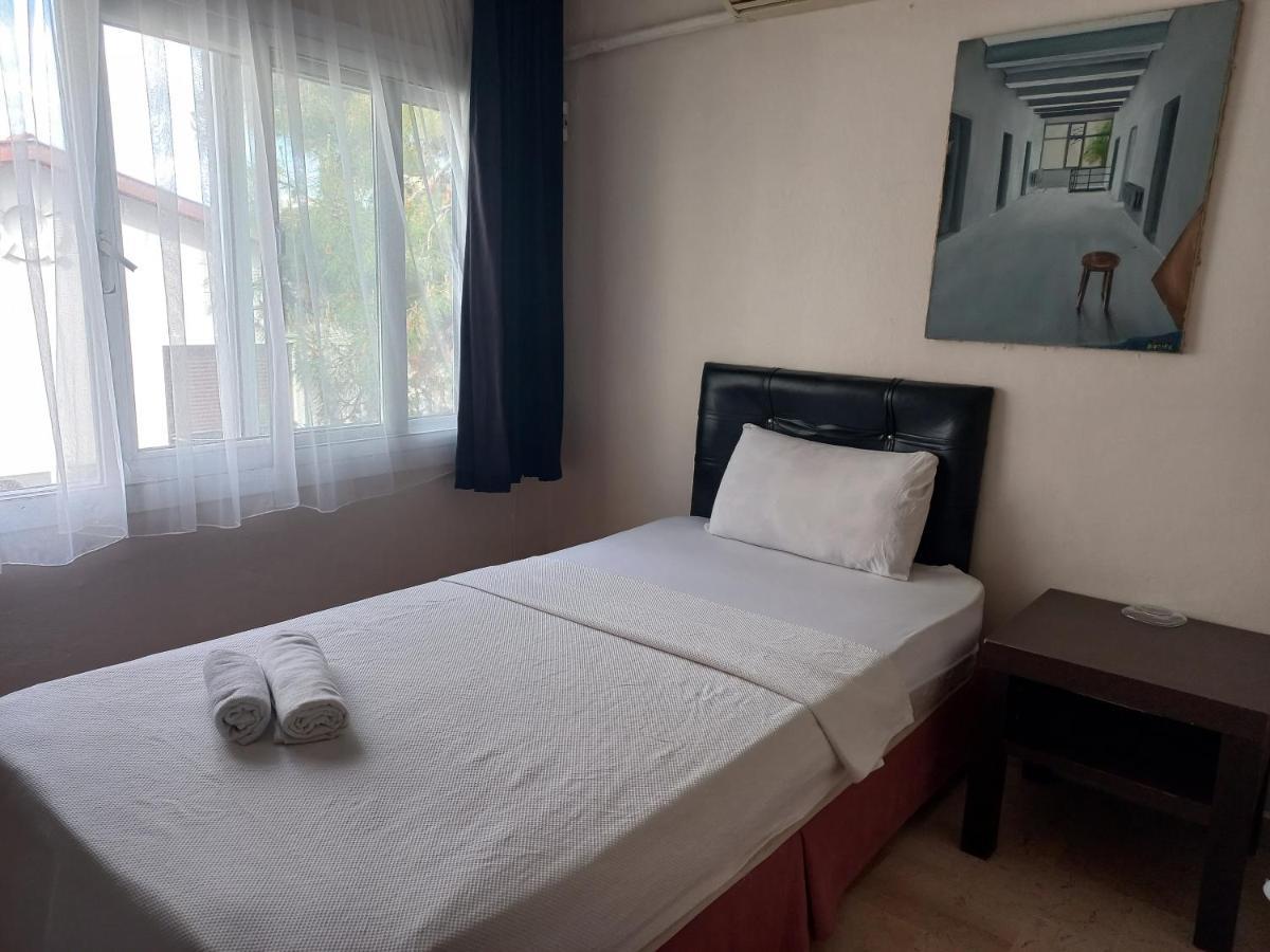 Blue Otel Cesme Exterior photo