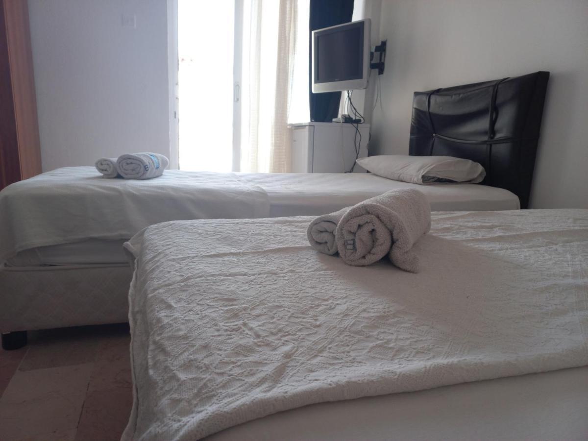 Blue Otel Cesme Exterior photo